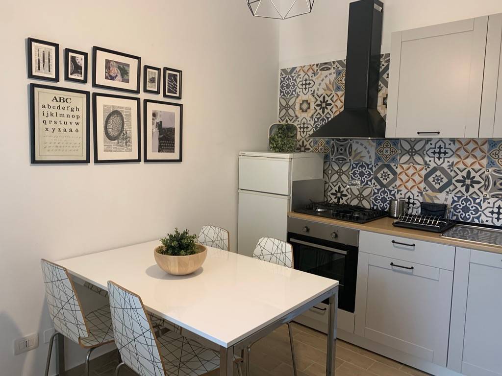 Appartamento a Riccione in Viale Vincenzo Monti - Foto 3