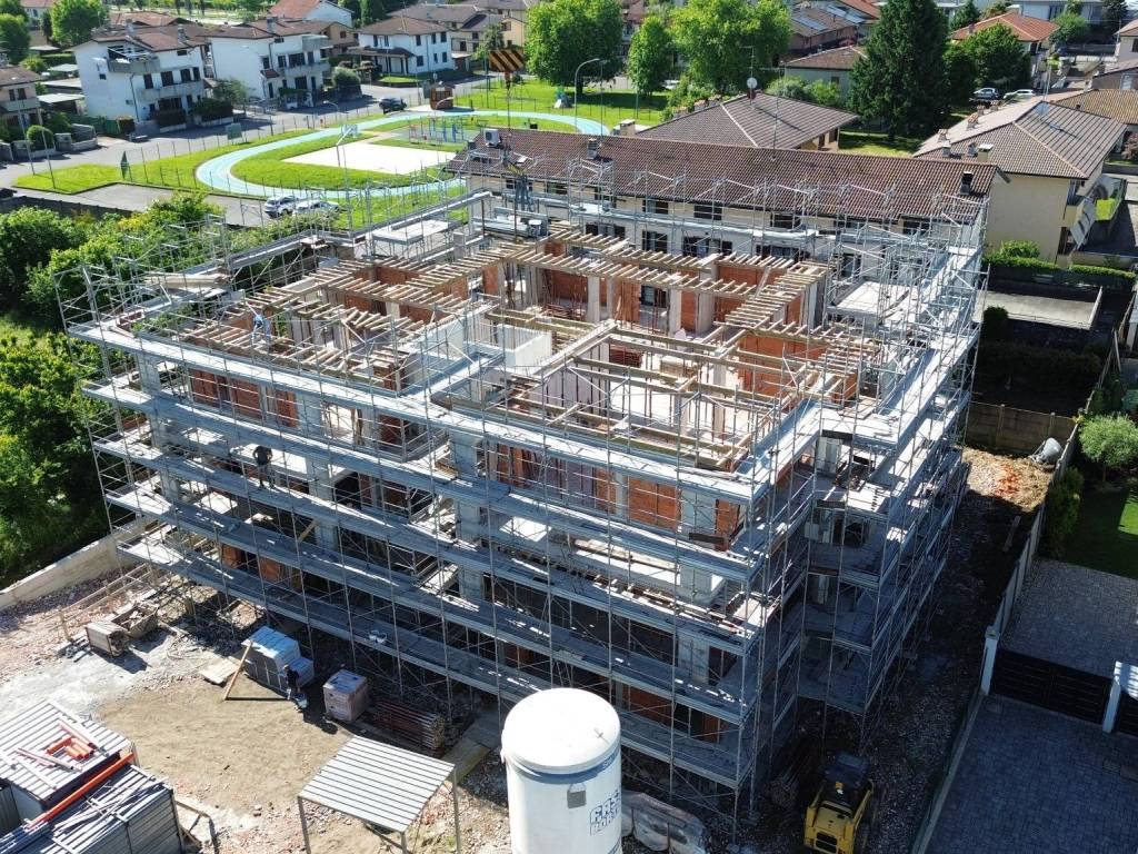 Appartamento a Lazzate in Via Vittorio Emanuele - Foto 4