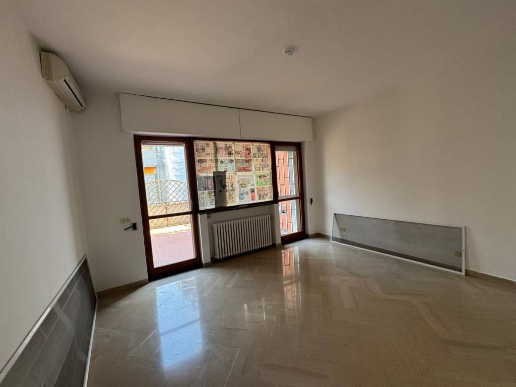 Attico / mansarda a Bari in Via Raffaele De Cesare - Foto 3