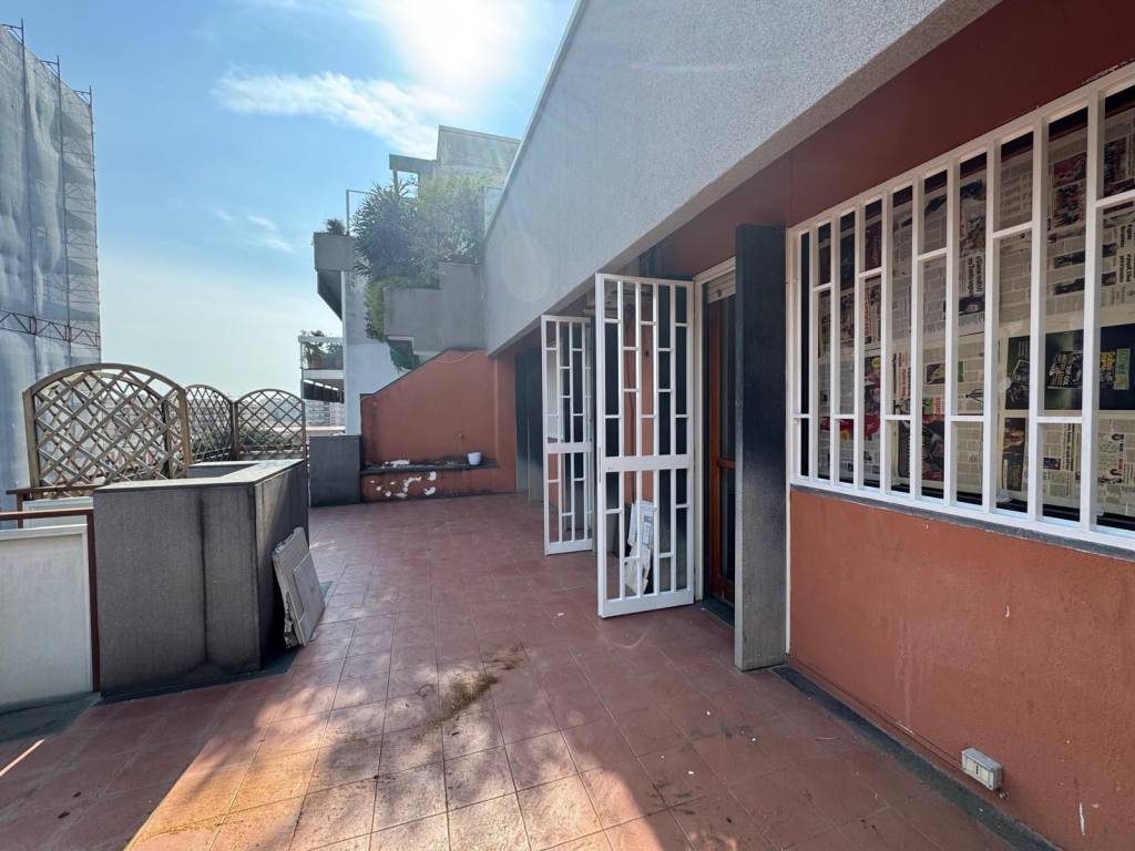 Attico / mansarda a Bari in Via Raffaele De Cesare - Foto 4