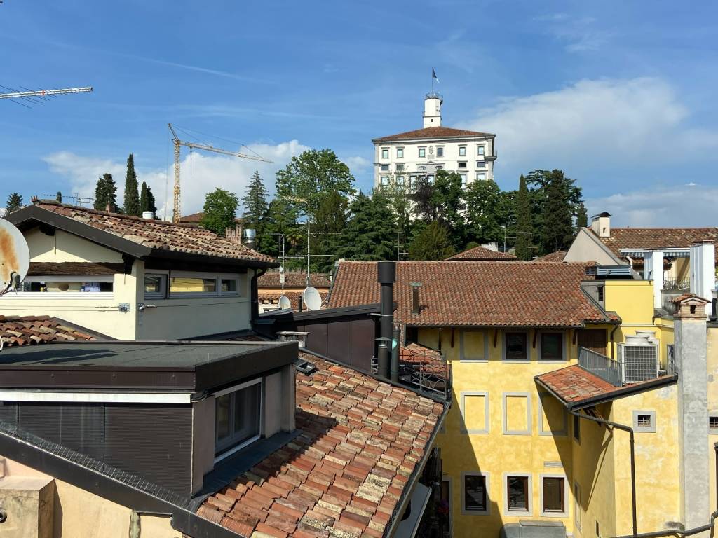 Attico / mansarda a Udine in Piazza Giacomo Matteotti - Foto 3