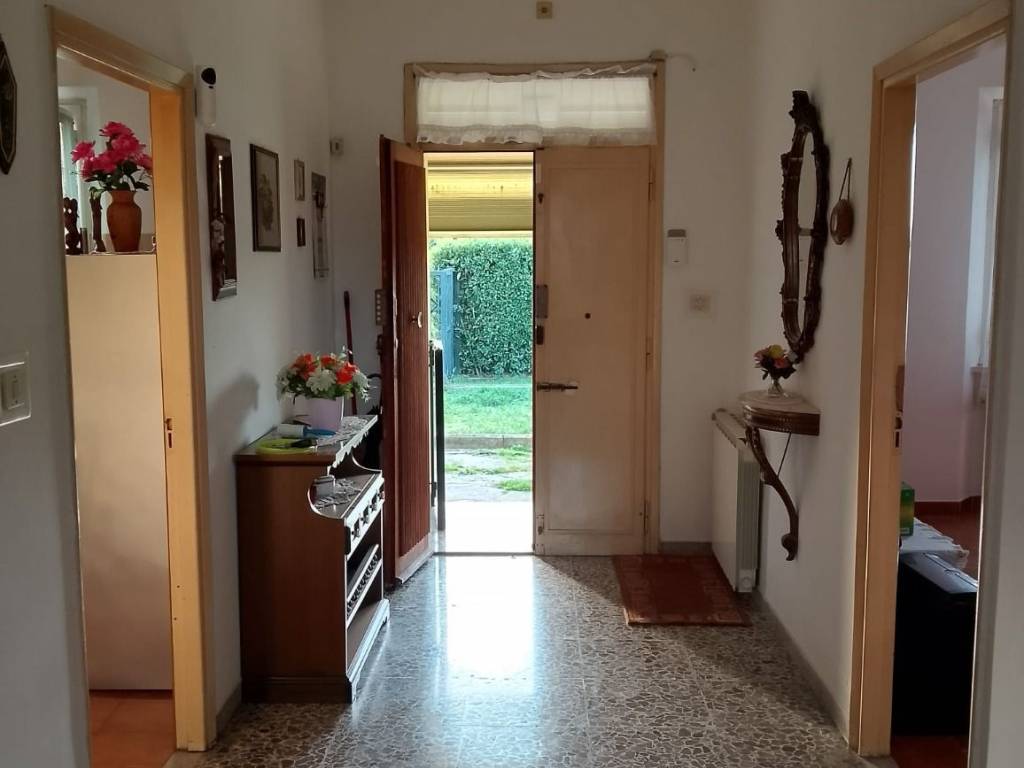 Villa a Latina in Strada Congiunte Destre, 68 - Foto 4
