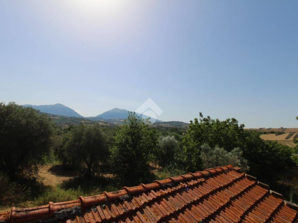 Casa indipendente a Campli in Via Santa Maria ad Eremo - Foto 5