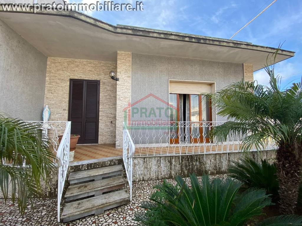 Villa a Squinzano in Via Piave, 49 - Foto 3