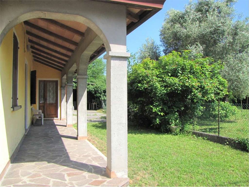 Rustico / casale a Ceggia in Via Comunet - Foto 2