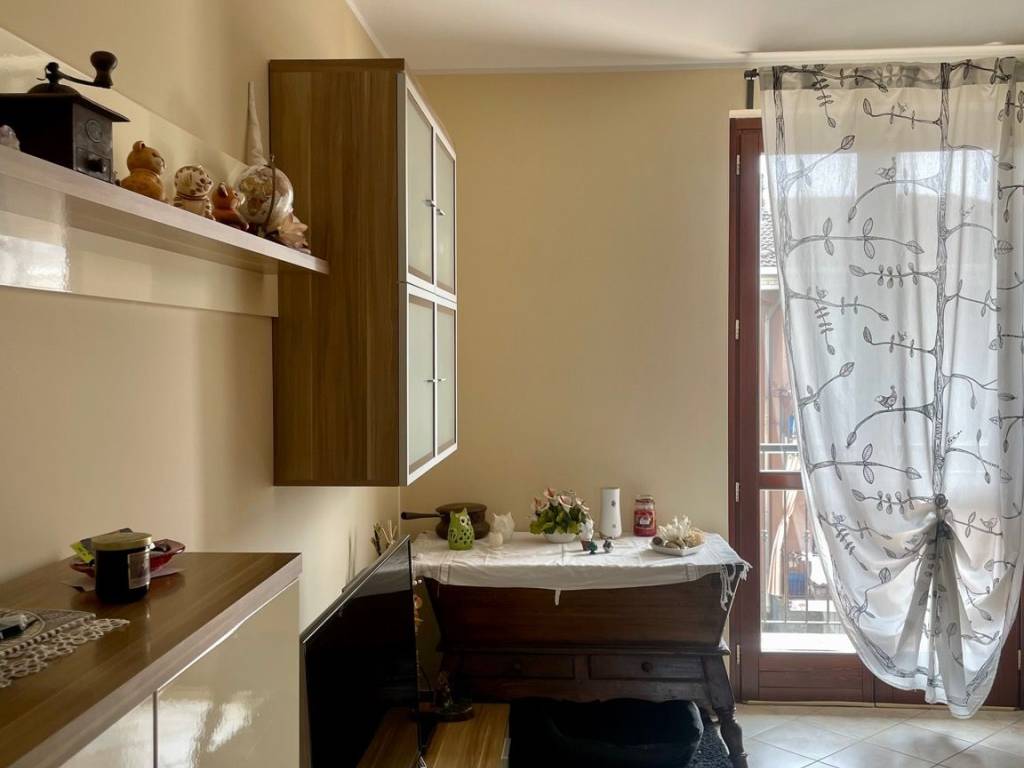 Appartamento a Crescentino in Via Ugo Foscolo - Foto 5