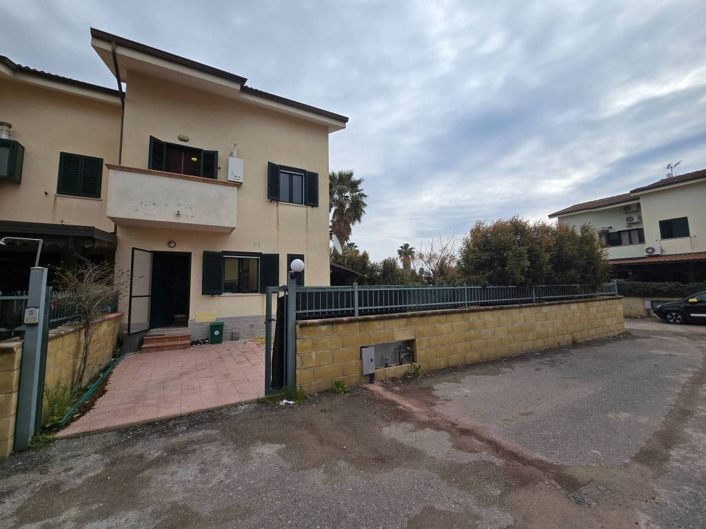 Villetta a schiera a Simeri crichi in VILLAGGIO MAESTRALE - Foto 2