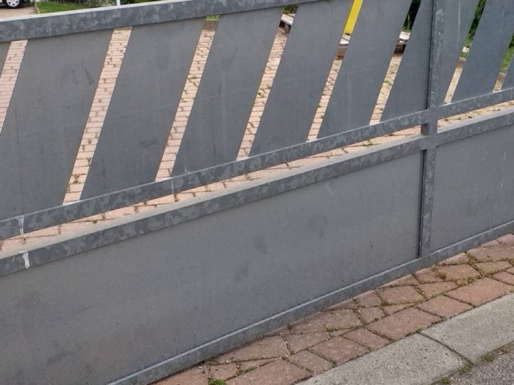 Box / garage a Asti in Via Mario Diana Careddu - Foto 4