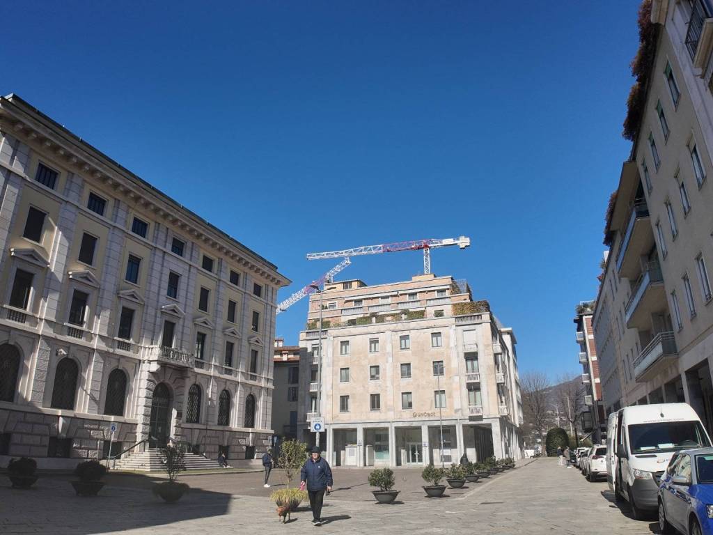 Appartamento a Como in Via Pietro Boldoni, 12 - Foto 2