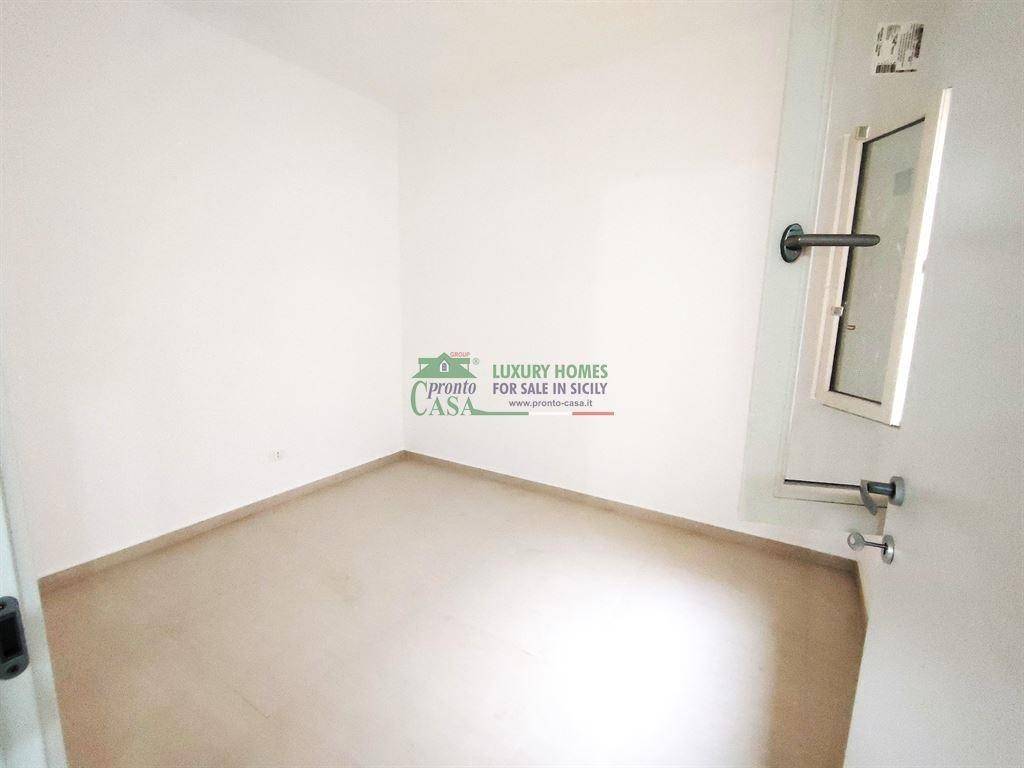 Appartamento a Comiso in via xxv Luglio - Foto 4