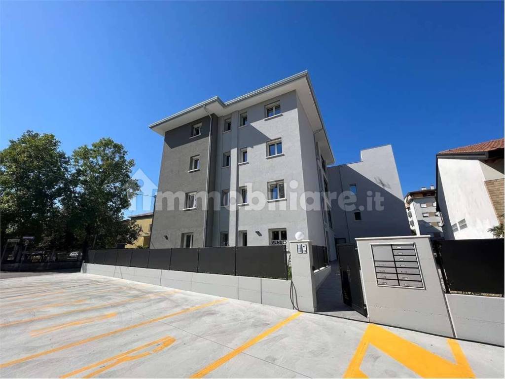 Appartamento a Pordenone in Via Vendramino Candiani - Foto 2