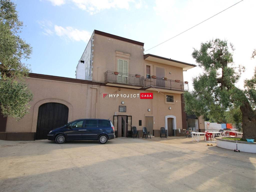 Rustico / casale a Fasano in Via Case Sparse - Foto 2
