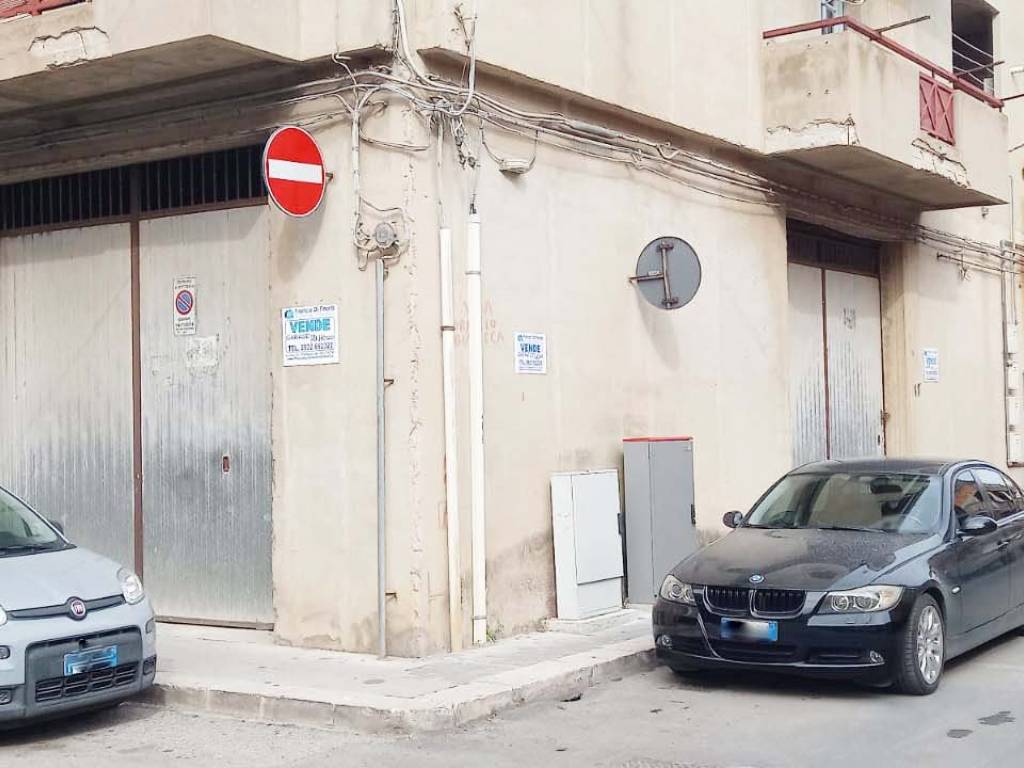 Box / garage a Vittoria in Via Giacomo Leopardi - Foto 2