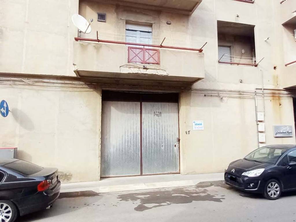 Box / garage a Vittoria in Via Giacomo Leopardi - Foto 3