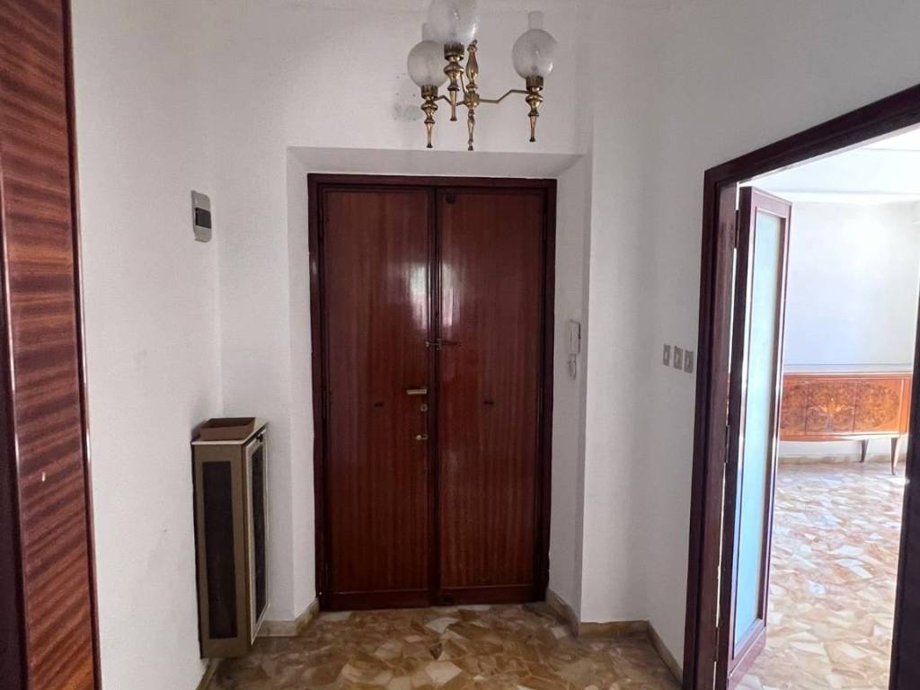 Appartamento a Ancona in Via Francesco Rismondo - Foto 2