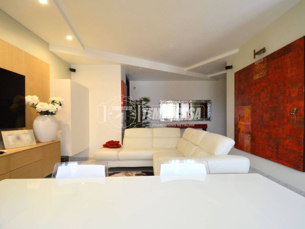 Appartamento a Gioia del colle in Via Sergio Leone - Foto 4