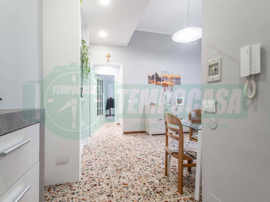 Appartamento a Gorla maggiore in Via Leonardo da Vinci - Foto 4