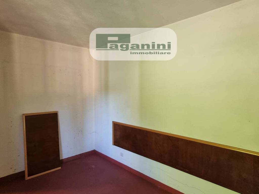 Villa a Carrodano in VIA 4 NOVEMBRE - Foto 3