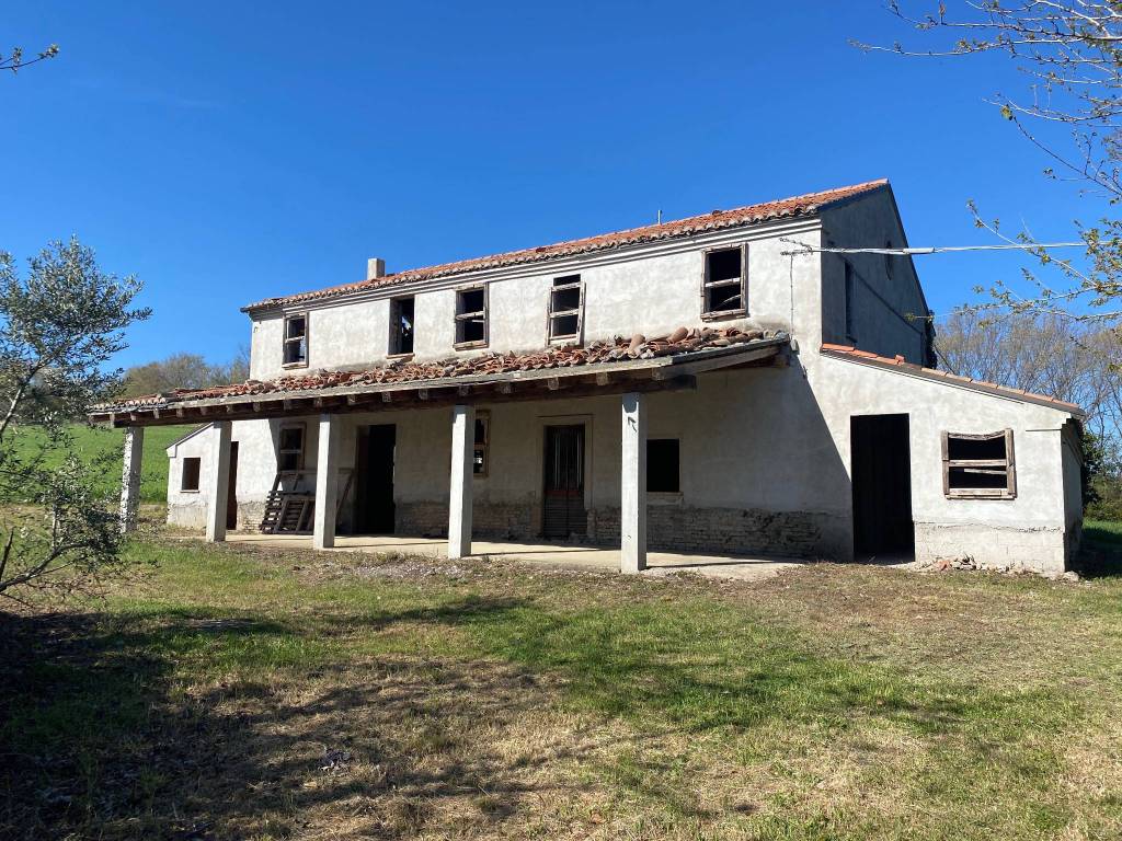 Rustico / casale a Fano in Strada Comunale di Monteschiantello - Foto 2