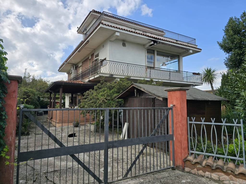 Villa a Frosinone in Via delle Fornaci - Foto 5