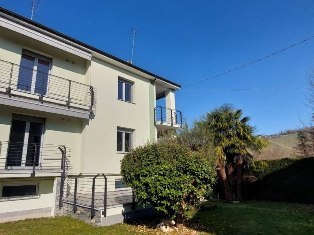 Villa a Alba in Piazzale Madonna di Moretta - Foto 2