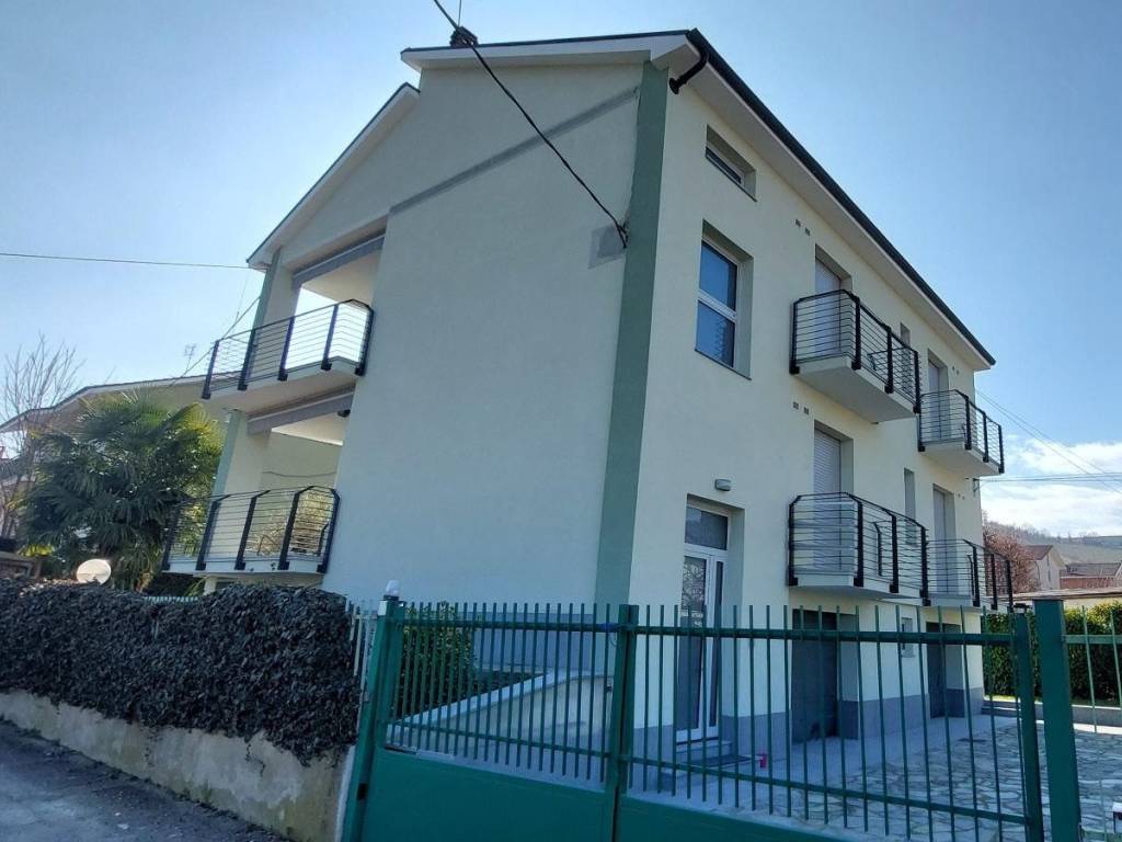 Villa a Alba in Piazzale Madonna di Moretta - Foto 4