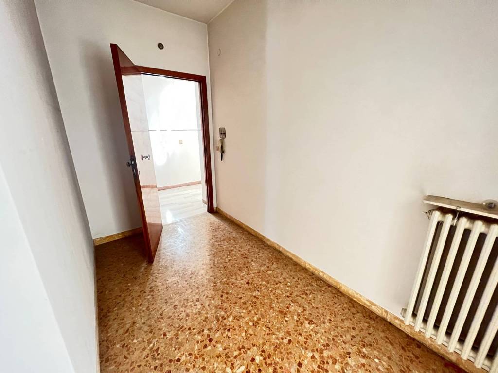 Appartamento a Fabriano in VIA DE GASPERI - Foto 3