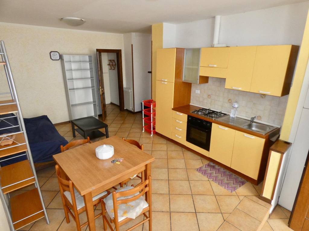 Appartamento a Fabriano in VIA DAMIANO CHIESA - Foto 3