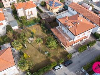 Terreno a Pordenone in Via Friuli, 16 - Foto 2