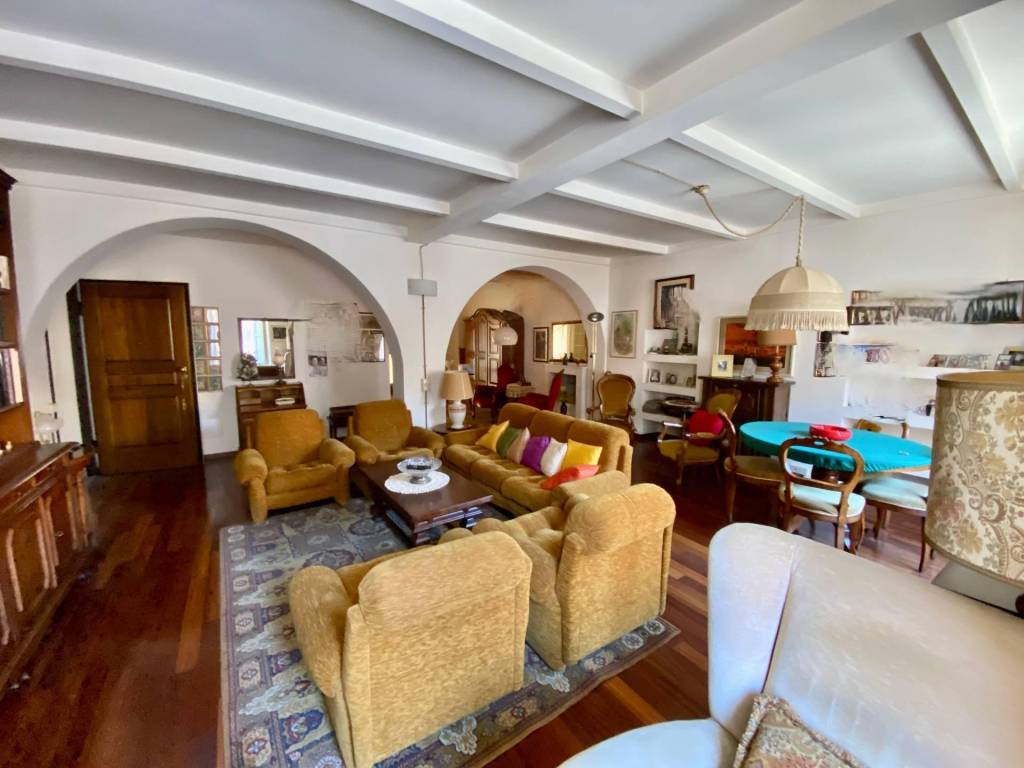 Appartamento a Fabriano in Piazza del Comune, 27 - Foto 2