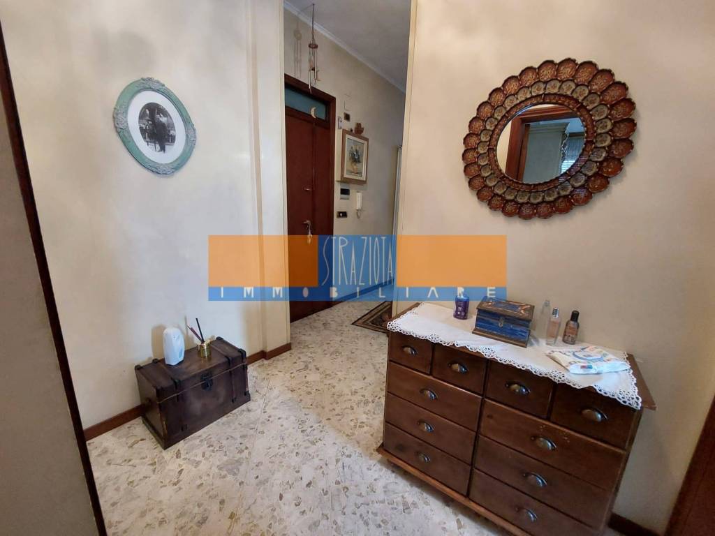 Appartamento a Modugno in Via Porto Torres, 5 - Foto 2