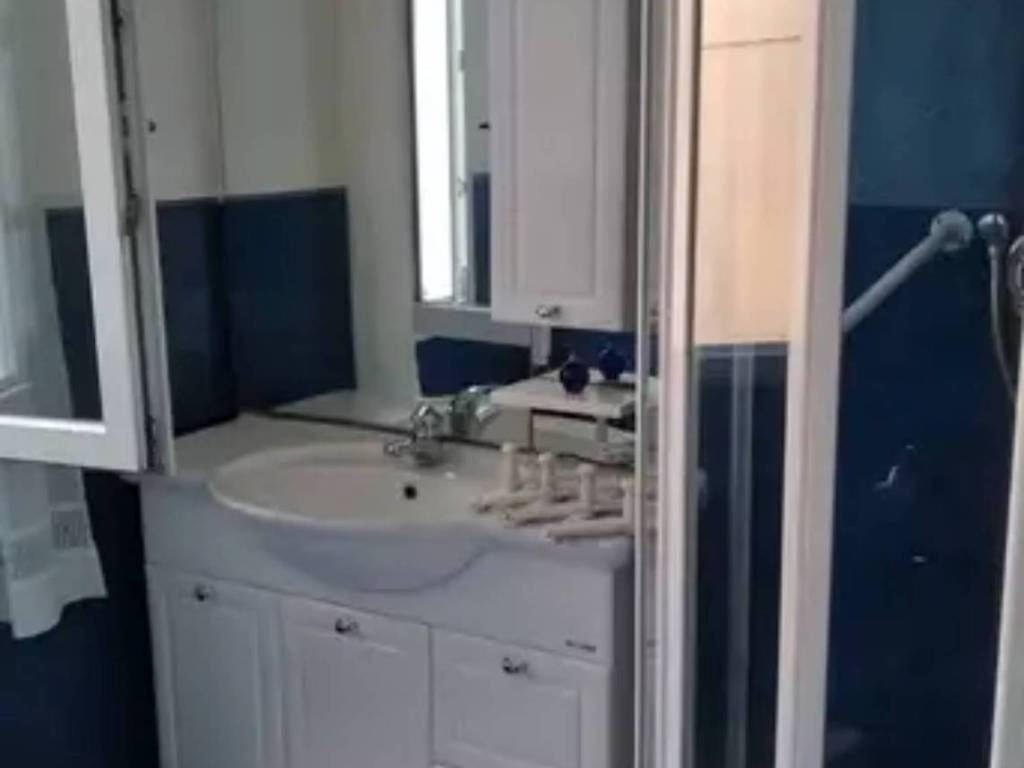 Appartamento a La spezia in Via Umberto Biancamano - Foto 5