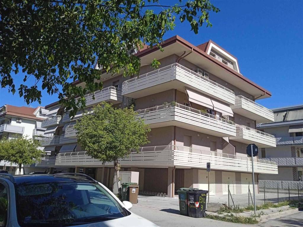 Appartamento a Martinsicuro in via Marche, 7 - Foto 4