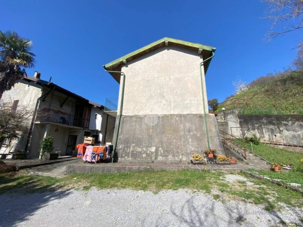 Casa indipendente a Calolziocorte in Via Carenno - Foto 2