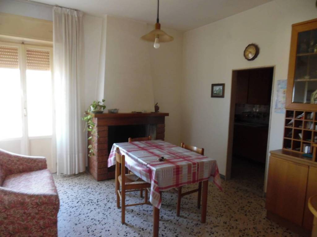 Appartamento a San benedetto del tronto in Via Colfiorito - Foto 2