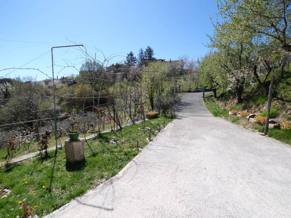 Villa a Longone sabino in Via Reatina - Foto 5