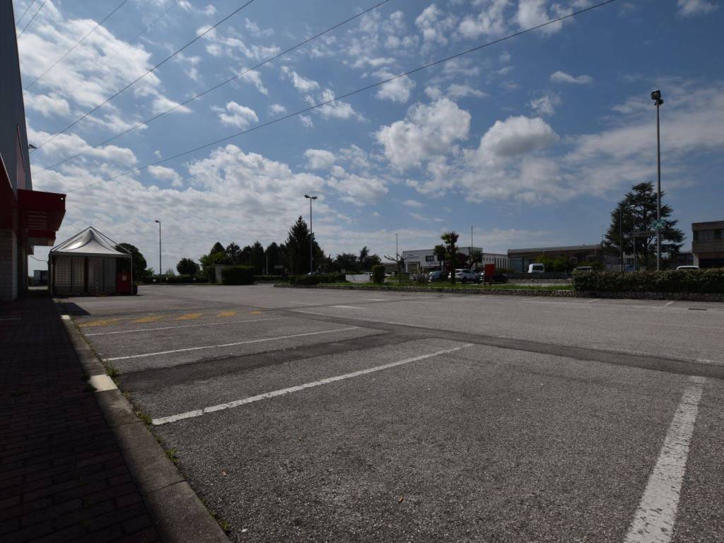 Immobile a Remanzacco in Strada Statale 54 - Foto 3
