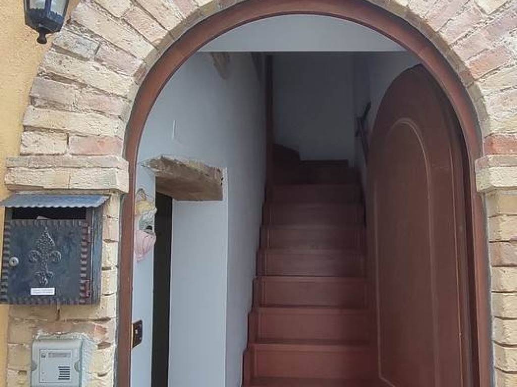 Casa indipendente a Ortona in Piazza della Chiesa - Foto 2