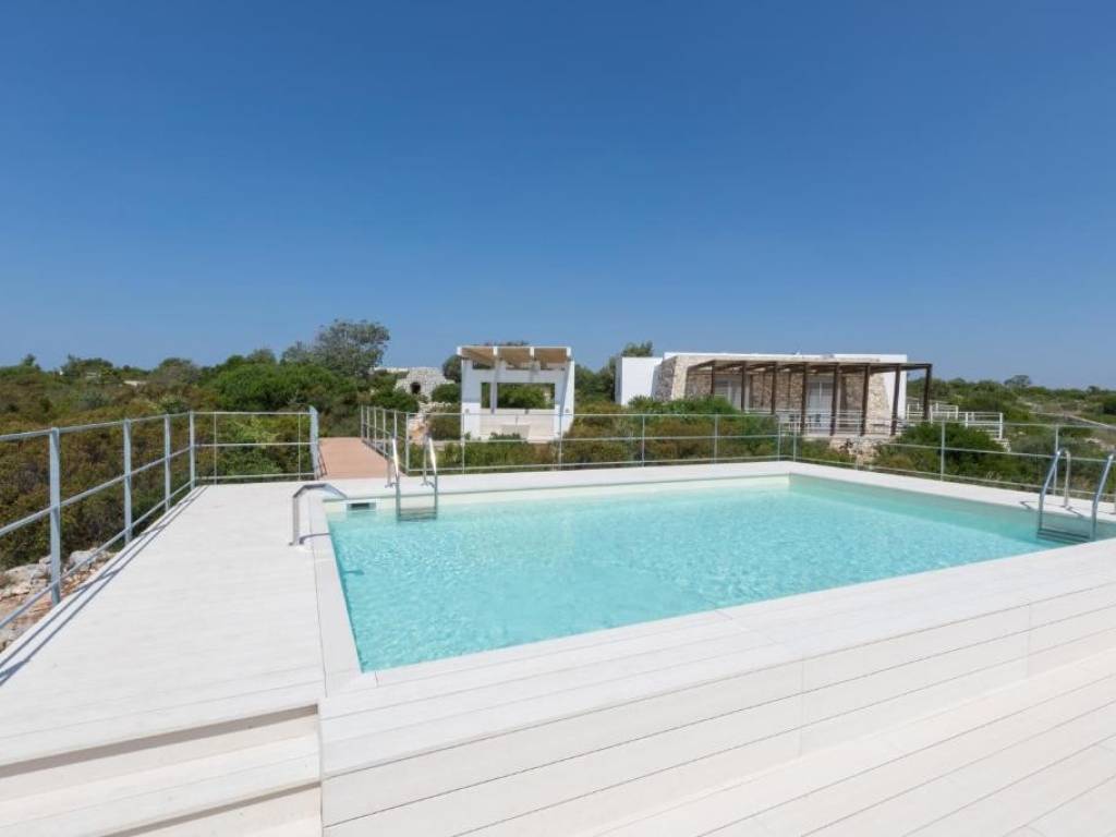 Villa a Salve in Via Domenico Modugno - Foto 2