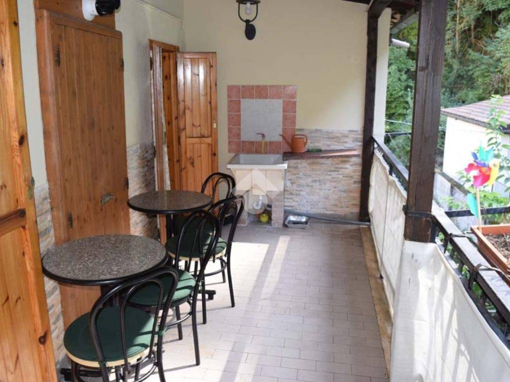 Casa indipendente a Tagliacozzo in Via dei Molini - Foto 3