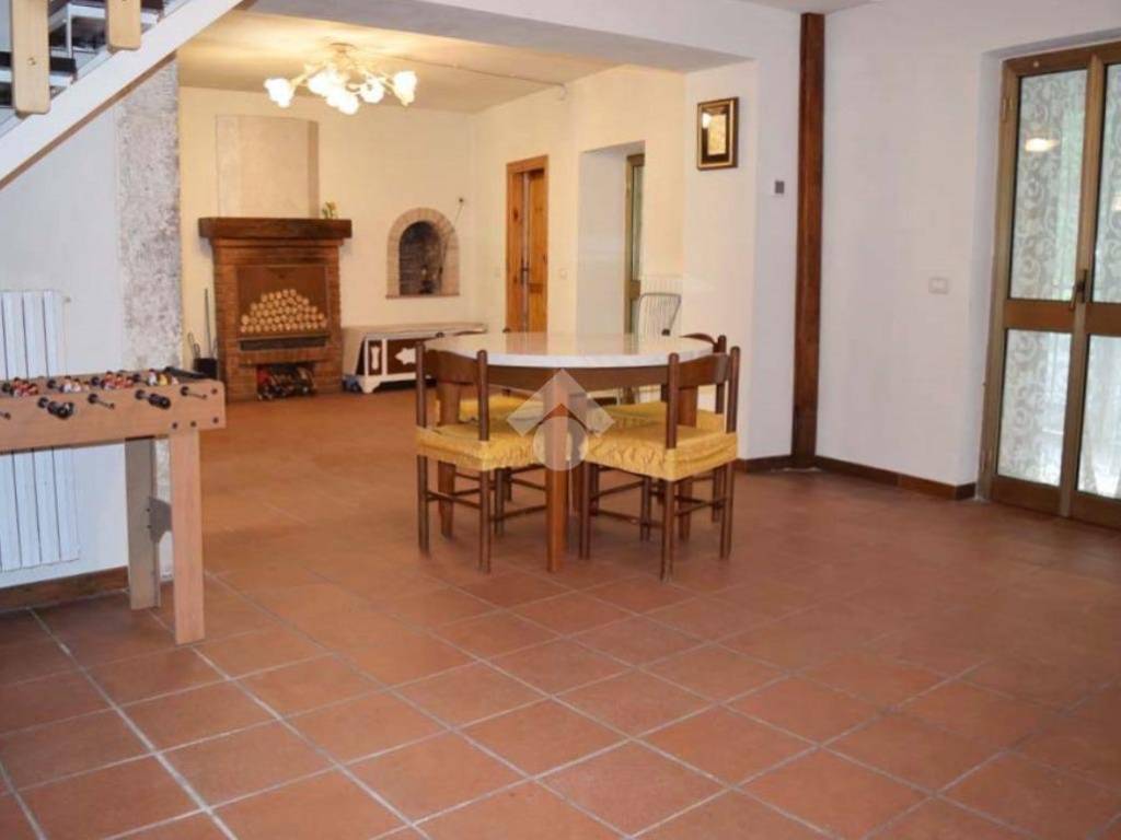 Casa indipendente a Tagliacozzo in Via dei Molini - Foto 5