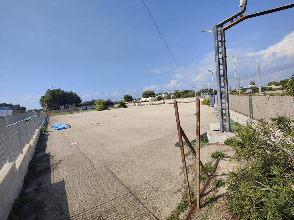 Terreno a Taranto in Via Mediterraneo - Foto 4