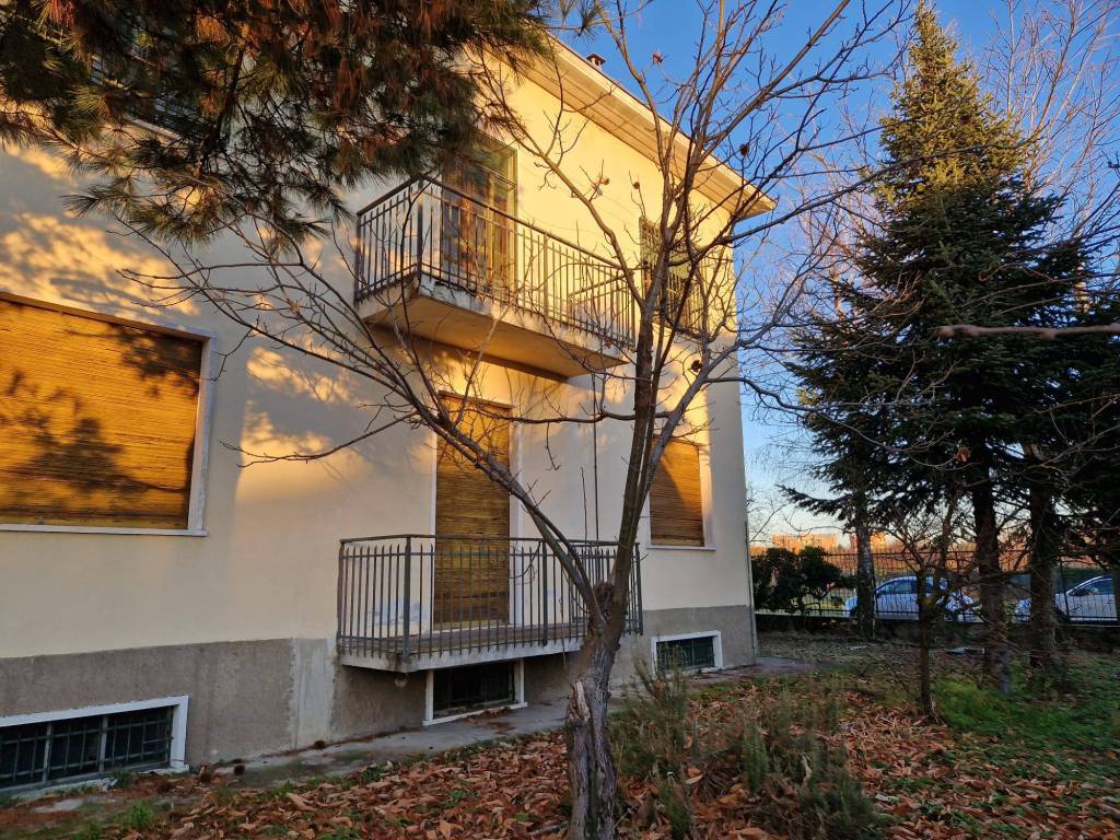 Casa indipendente a Busto arsizio - Foto 2