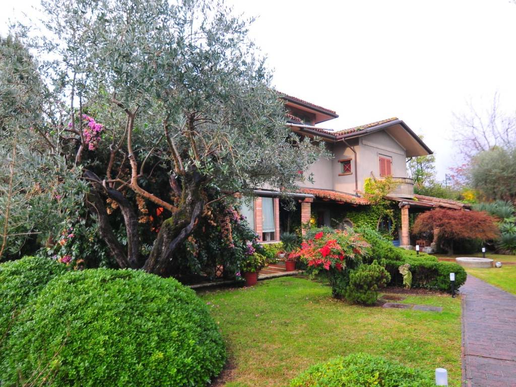 Villa a Forte dei marmi - Foto 2