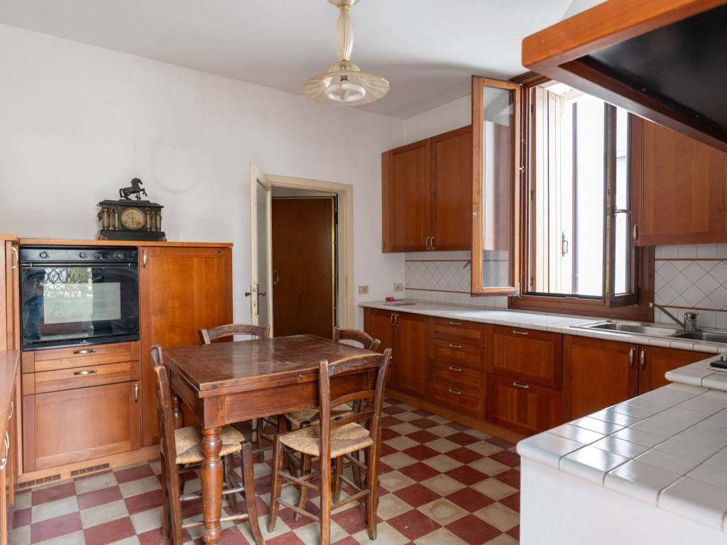 Appartamento a Venezia in Via Miranese, 4 - Foto 3
