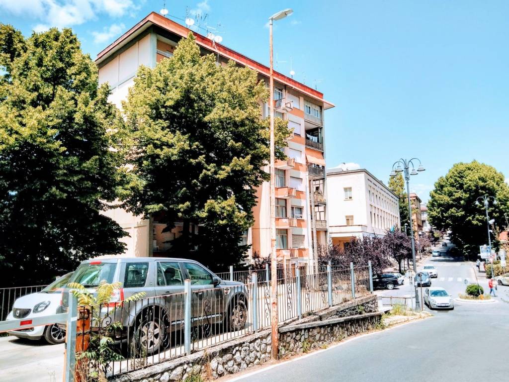 Appartamento a Frosinone in Viale Guglielmo Marconi, 28 - Foto 3