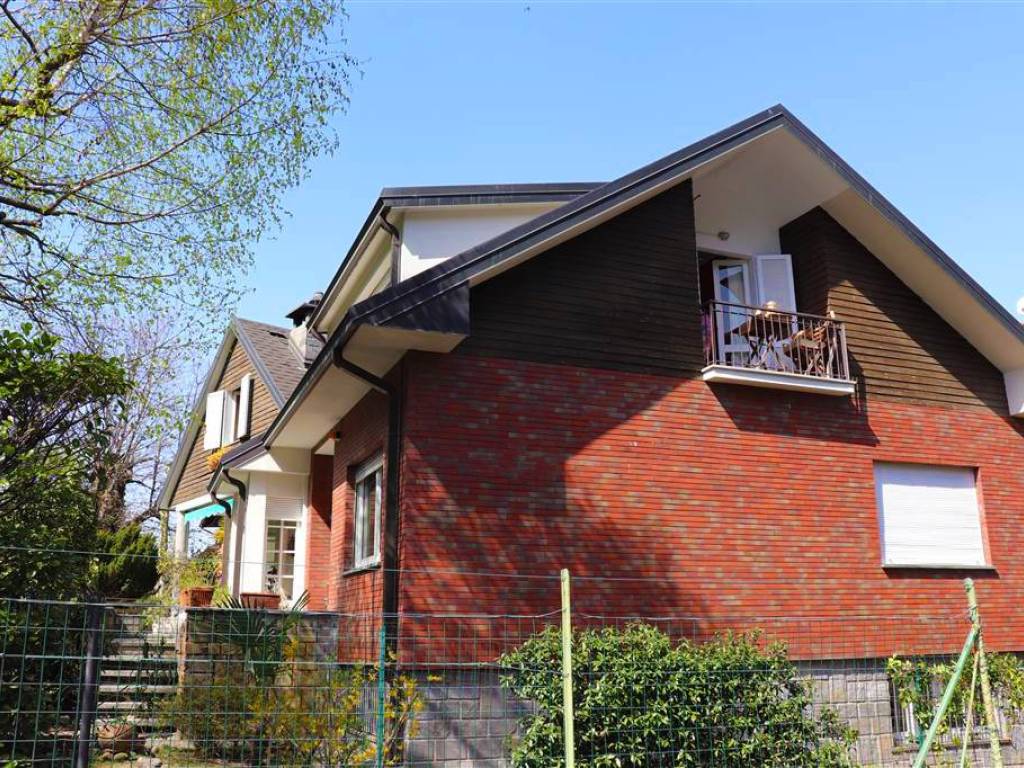 Villa a Stresa in Viale Virgilio, 44 - Foto 4