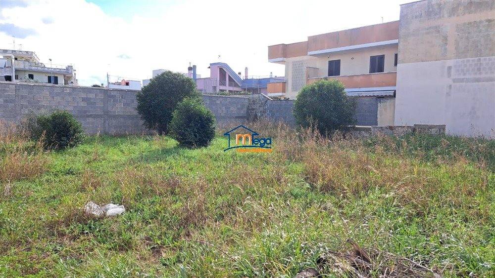 Terreno a Alezio in Via Mottola, 32 - Foto 2