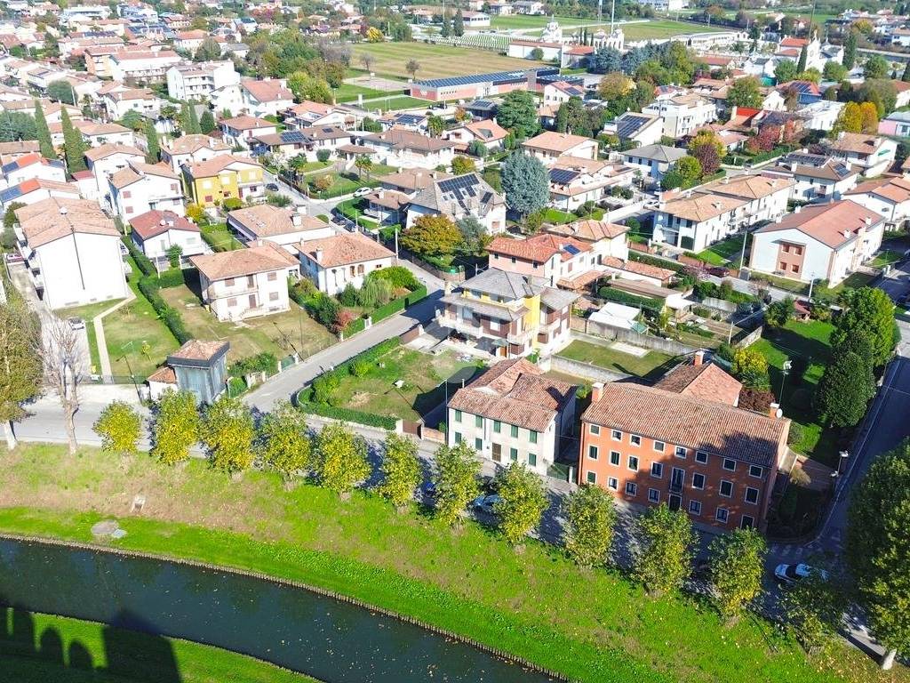 Villa a Cittadella in Via Riva del Grappa, 75 - Foto 2