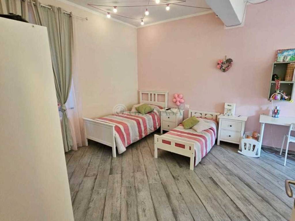 Casa indipendente a Beverino - Foto 2